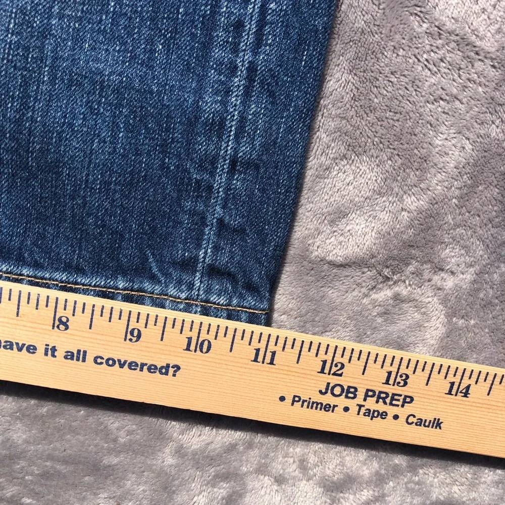 BKE Jeans Buckle Mens 34 Regular Marshall 67 Straight Leg Distressed Denim